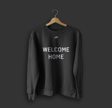 Lade das Bild in den Galerie-Viewer, Sweater "PRODUCTION" (schwarz – unisex)