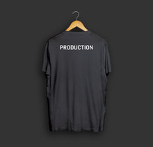 Lade das Bild in den Galerie-Viewer, Shirt "PRODUCTION" (schwarz – unisex)